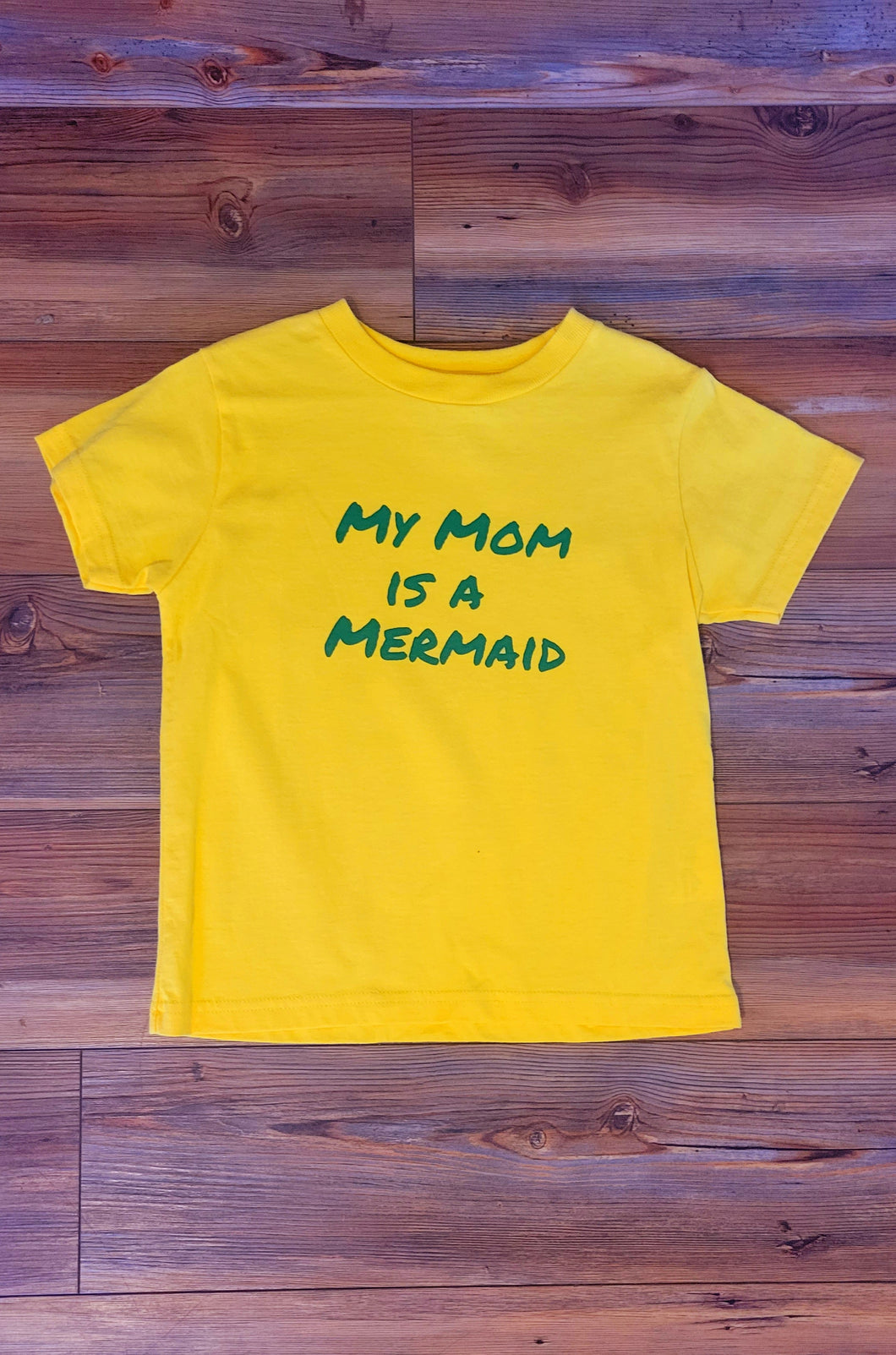 My mom is a mermaid tee